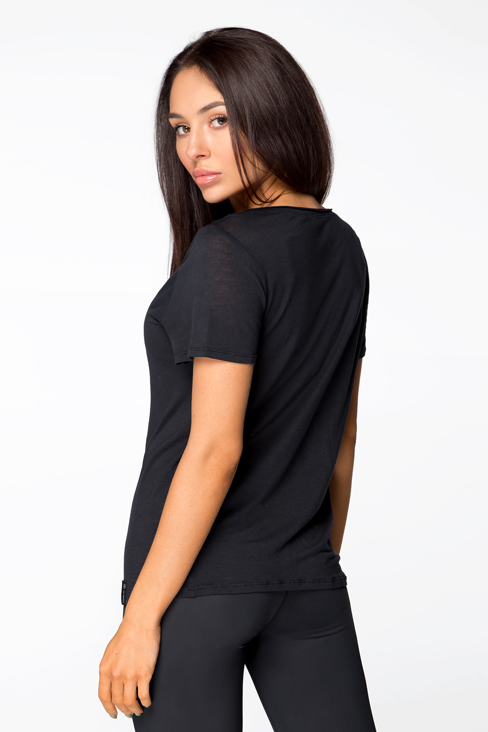 Футболка_DF_Base_Black_3 Чорна спортивна футболка Футболка DF Base Black