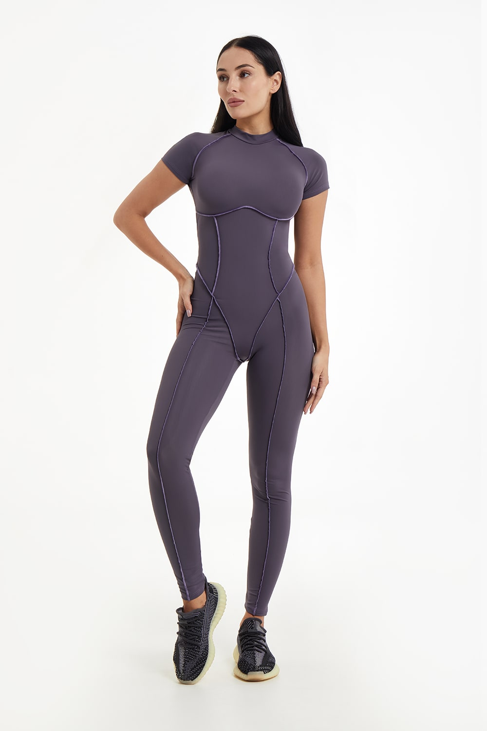 majestic-plum-jumpsuit-1-min_1 Женский Комбинезон Majestic Plum для фитнеса и спорта.