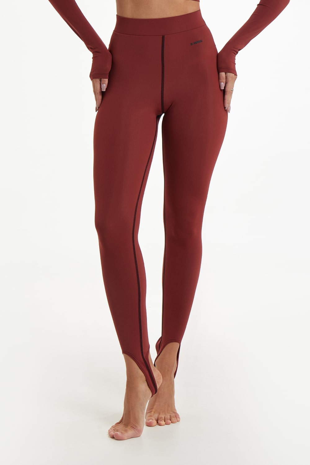 manifest-bordo-leggings-1-min_1 Леггинсы MANIFEST купить оригинальную одежду для спорта