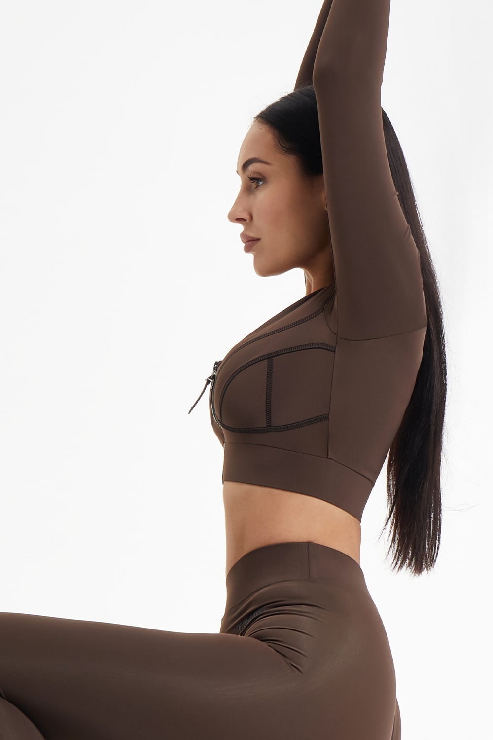 manifest-chocolate-longsleeve-top-2-min Топ Лонгслив MANIFEST Chocolate для фитнеса и спорта