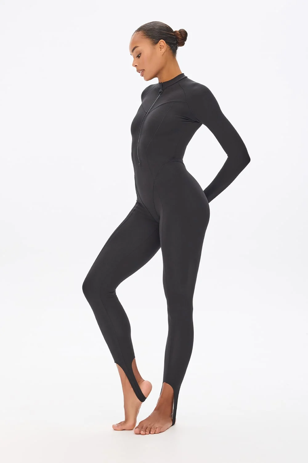 premiere-black-jumpsuit-2-min Женский Термокомбинезон Premiere Black, спортивная одежда