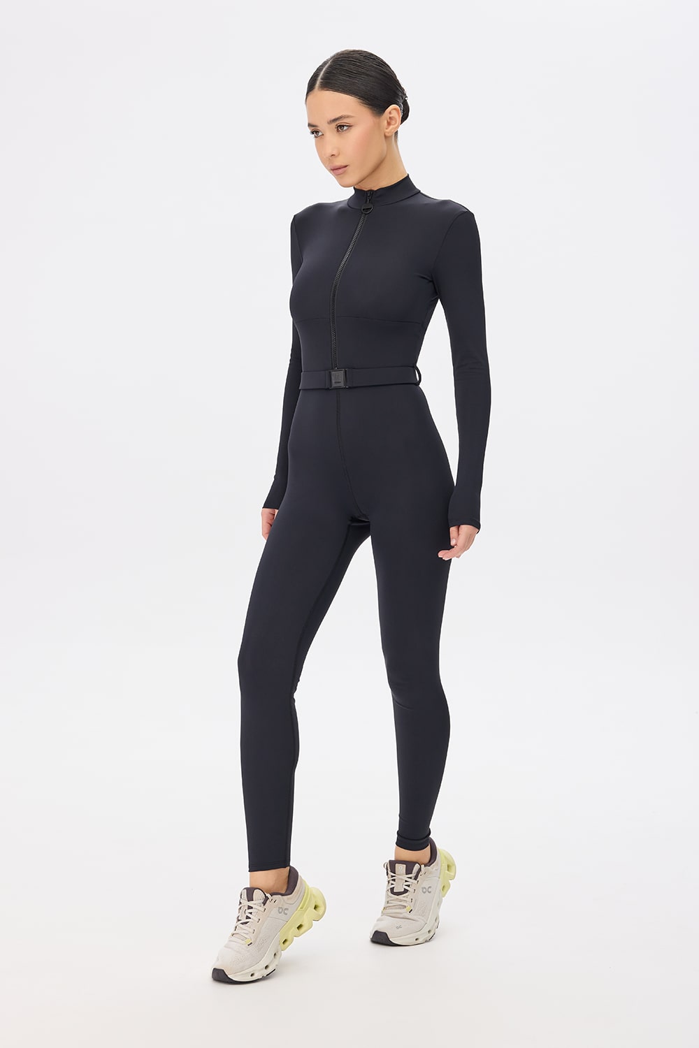 dominant-black-long-sleeve-jumpsuit-123-min Жіночі спортивні комбінезони. Комбинезон Dominant длинный рукав
